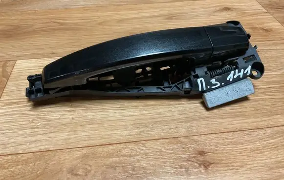 Opel Insignia A Rear door exterior handle 13505889