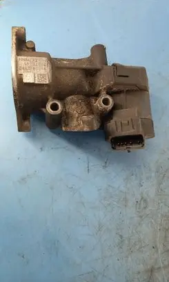 Coolant heater control valve