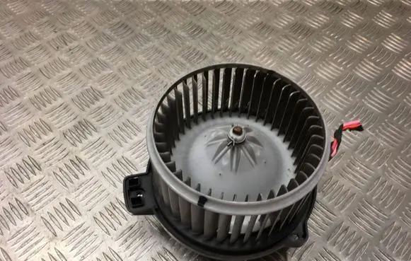 Hyundai i40 Heater fan/blower B308830520
