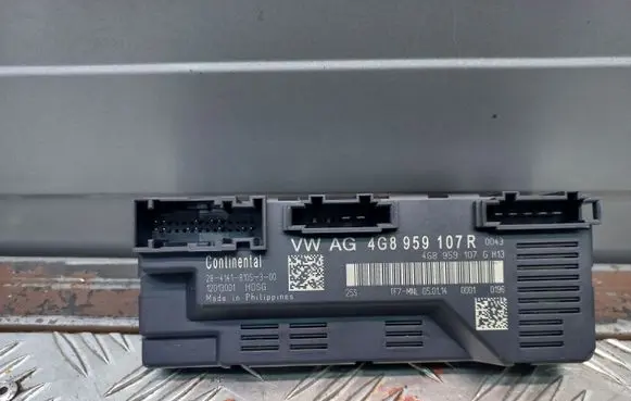 Audi A7 S7 4G Tailgate/trunk control unit/module 4G8959107R 4G8959107G