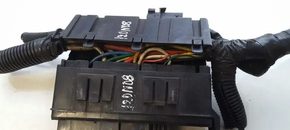 Nissan Note (E11) Fuse box set 72545226 7254-5226