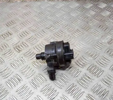 BMW i3 Electric auxiliary coolant/water pump A0005001486 9147359