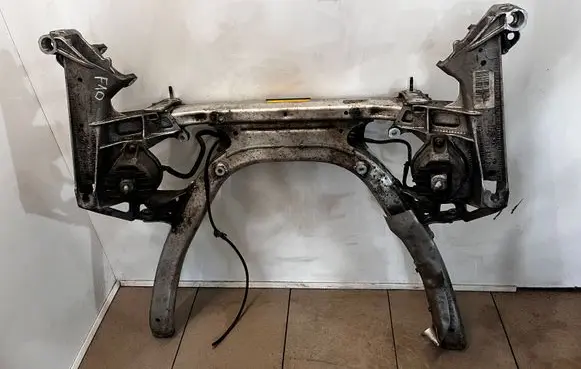 BMW 5 F10 F11 Front subframe 6759461 6759462
