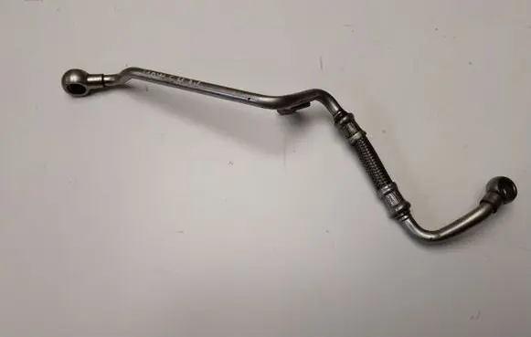 Audi A8 S8 D3 4E Turbo turbocharger oiling pipe/hose 057145771F