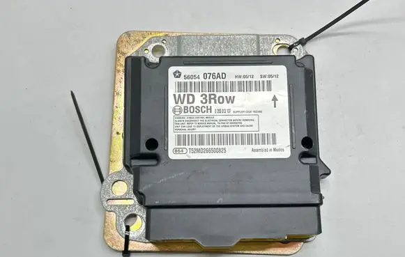 Dodge Durango III Airbag control unit/module 56054076AD 0285013137 T52GD266500825
