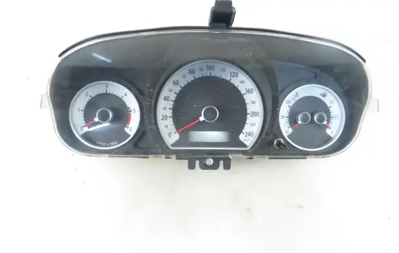KIA Ceed Speedometer (instrument cluster) 940031H091