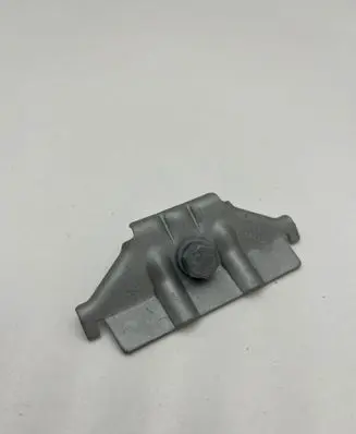 Battery bracket