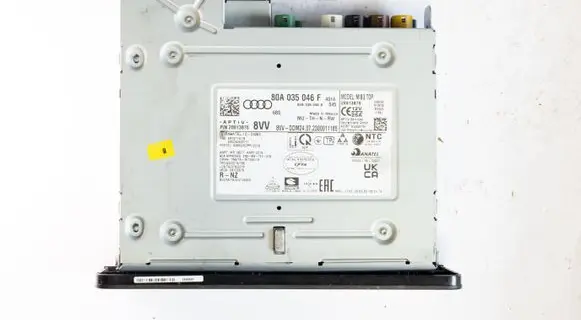 Audi Q3 F3 Radio/CD/DVD/GPS head unit 80A035046F
