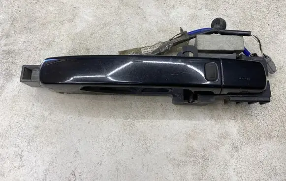 Nissan Pathfinder R51 Front door exterior handle 80611EB300 80640EB372