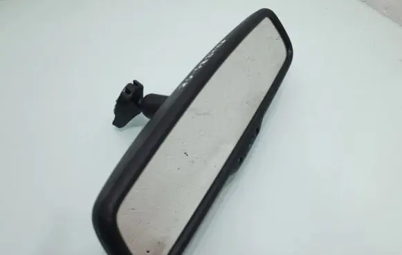 Mitsubishi Pajero Rear view mirror (interior) 7630A021