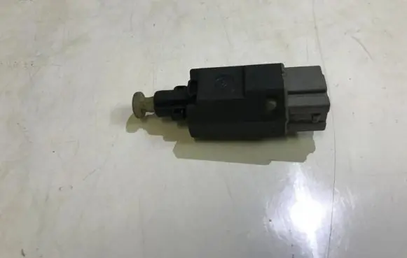 Mazda 323 F Brake pedal sensor switch ga2a66490