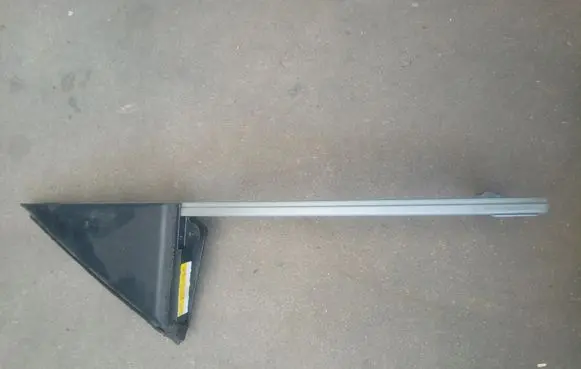 Toyota Auris E180 Rear door windshield rail 