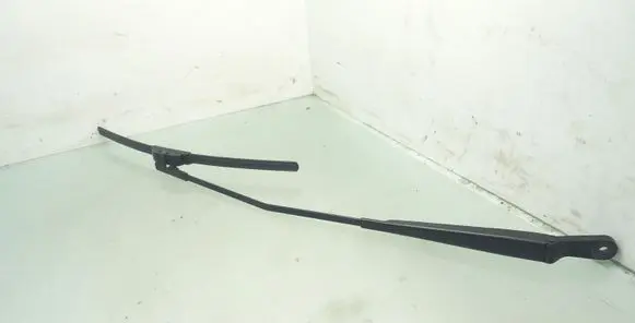 Citroen C5 Front wiper blade arm 071956