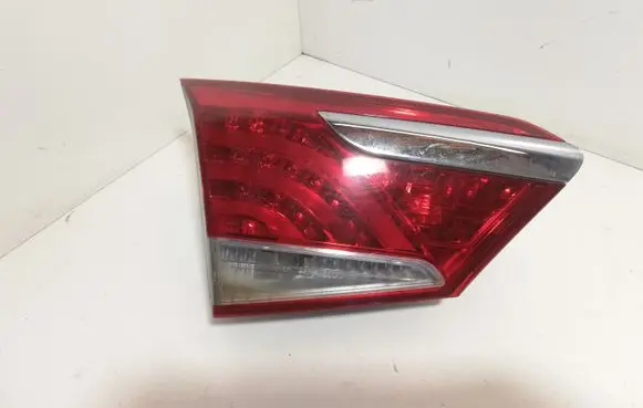 Hyundai i40 Tailgate rear/tail lights 924033Z000