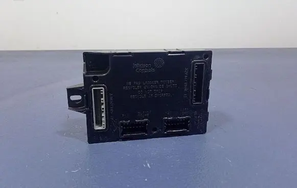 Opel Vivaro Other control units/modules 284B18533R