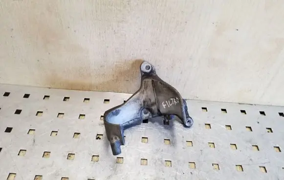 Mazda 3 II Fuel filter bracket/mount holder 