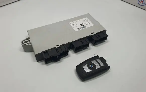 BMW 5 F10 F11 CAS control unit/module 9241971 61359241971