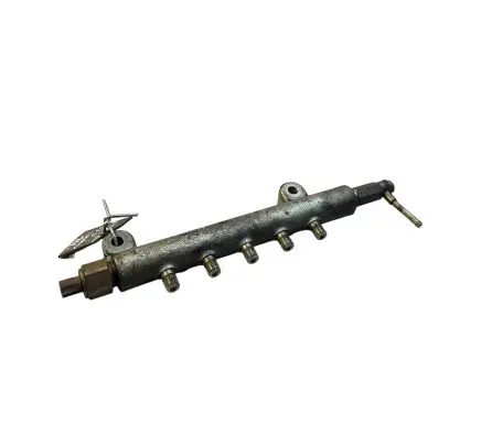 Nissan X-Trail T30 Fuel main line pipe