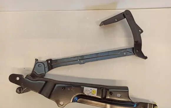 Audi A3 S3 8V Convertible roof hinge 8V7871350B