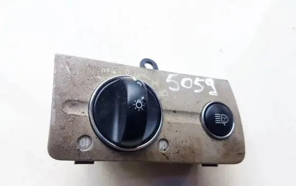 Mercedes-Benz E W211 Light switch 2115450104 04056003