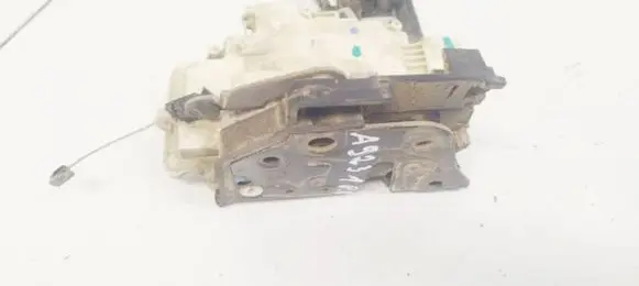 Seat Toledo III (5P) Front door lock 1P1837016