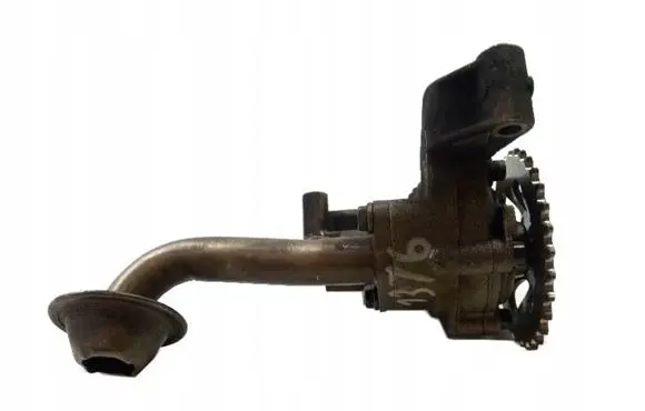 Audi A3 S3 8L Oil pump 06A115105