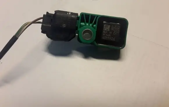 Volvo S40 Airbag deployment crash/impact sensor 31264409