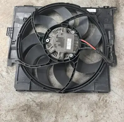BMW 4 F36 Gran coupe Electric radiator cooling fan 8641947 8509743