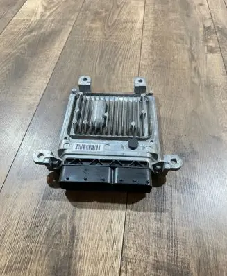 Mercedes-Benz C W204 Engine control unit/module A6519007500 28336101