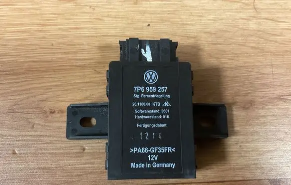 Volkswagen Touareg II Other control units/modules 7P6959257 26110000