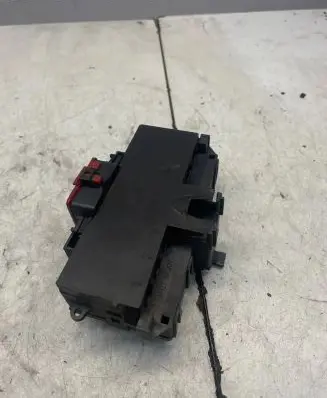 Mercedes-Benz C W203 Fuse box set A2035450301
