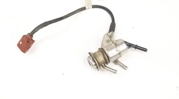 Volkswagen Caddy AdBlue injector 04L131113L5785678