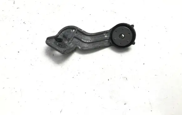 Peugeot 408 P54 Radiator mount bracket 9848131080
