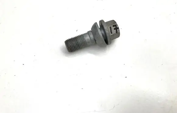 Peugeot 3008 III Nuts/bolts 