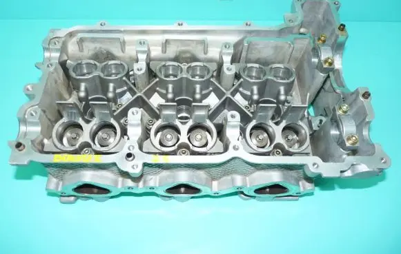 Porsche Boxster 986 Engine head 9961041014R