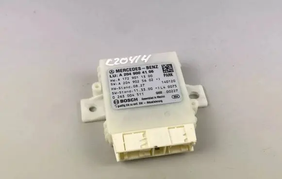 Mercedes-Benz C W204 Parking PDC control unit/module A2049004106