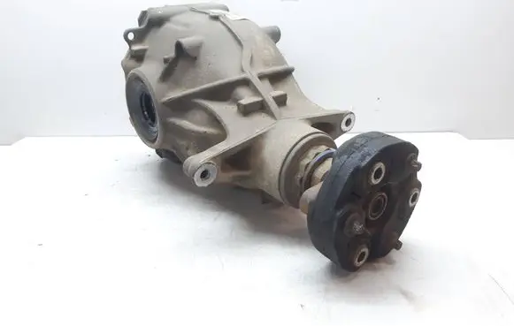 BMW 5 F10 F11 Rear differential 7630816
