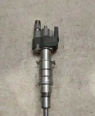 Fuel injector