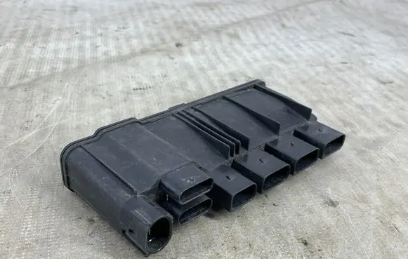 BMW 5 G30 G31 G38 Power management control unit 8638551 18576710