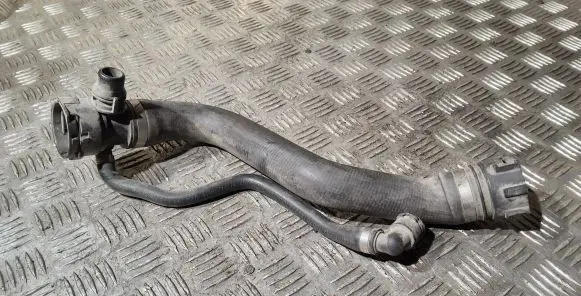 BMW 5 E60 E61 Engine coolant pipe/hose 7799747 17127799747 7525641