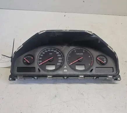 Speedometer (instrument cluster)