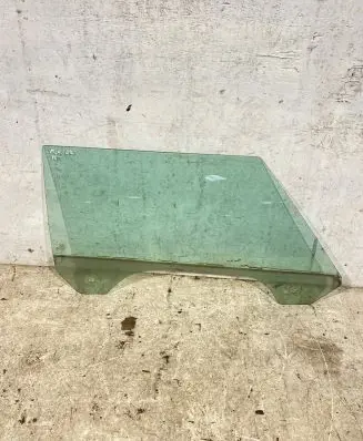 Mini One - Cooper Clubman R55 Front door window/glass (coupe) 43r001025