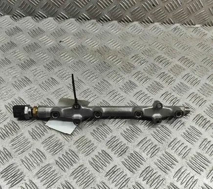Skoda Kodiaq II Fuel main line pipe 05E133320B