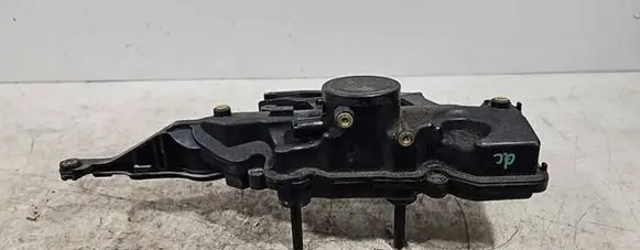 Opel Vivaro Oil breather separator 8200673395 PA6G3