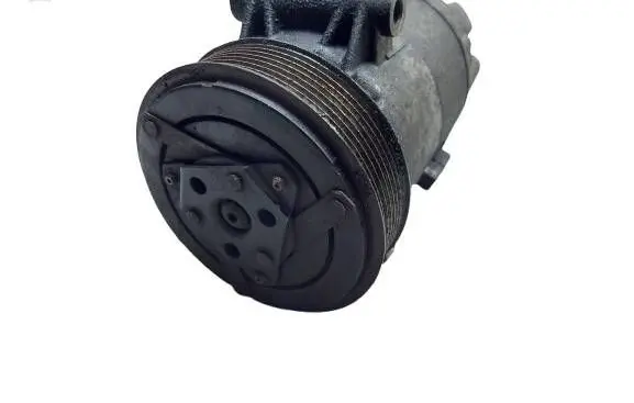 Renault Megane II Air conditioning (A/C) compressor (pump) 8200457418