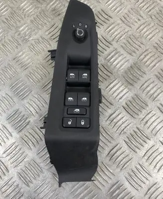 Jeep Grand Cherokee WL Electric window control switch 68381732AC