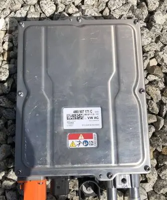 Audi Q7 4M Voltage converter inverter 4M0907171C