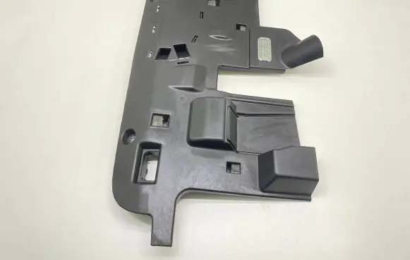Audi Q7 4L Dashboard lower bottom trim panel 4L1815173 0010111865010