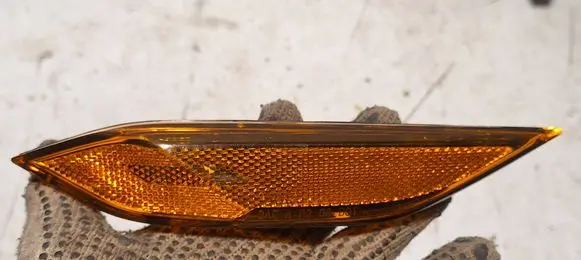 Porsche Cayenne (92A) Front fender indicator light 7P5949102 7P5949102A 7P5945072