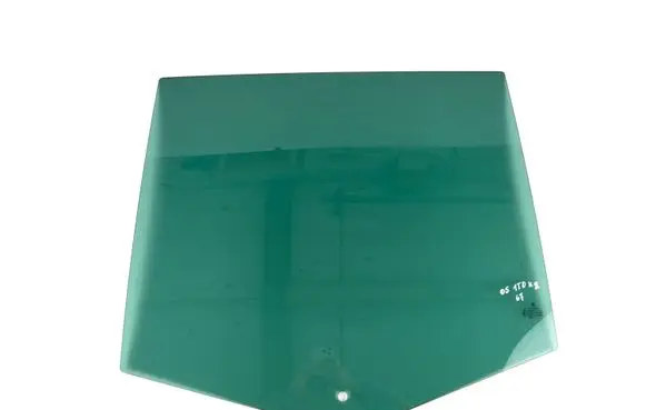 Volkswagen Touran I Rear door window glass dot682as3m5232